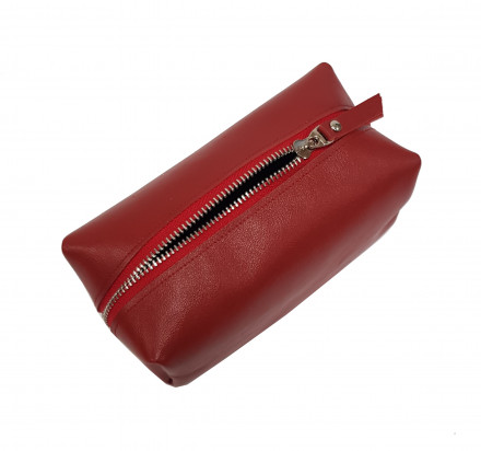 Косметичка/Несессер "Красная"