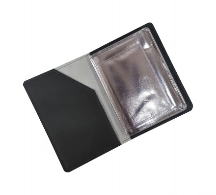 Обложка для автодокументов "Попугай с цветами"